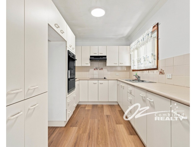 10 Macleans Point Road, Sanctuary Point NSW 2540