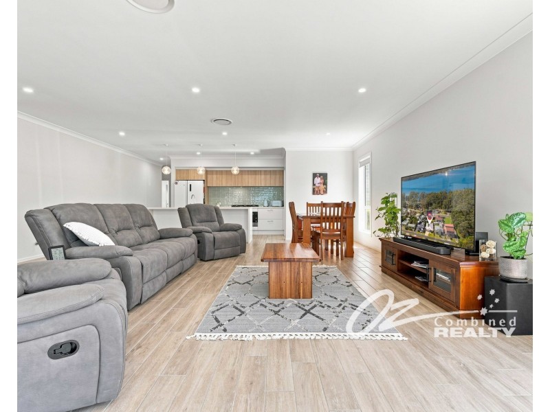 34 Edmund Street, Sanctuary Point NSW 2540