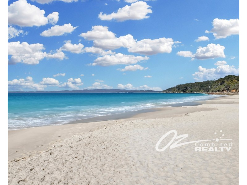 8 Lambs Crescent, Vincentia NSW 2540