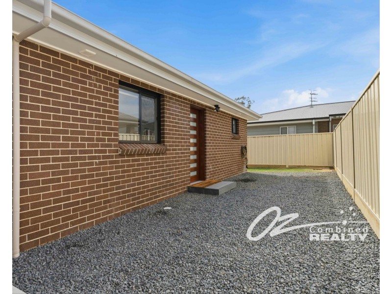 A/27 Tahnee Street, Sanctuary Point NSW 2540