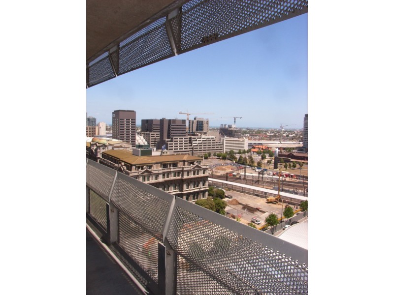 1304/620 Collins Street, Melbourne VIC 3000