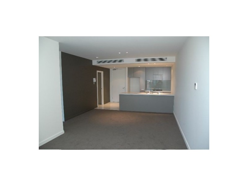915/55 Queens Road, Melbourne VIC 3004