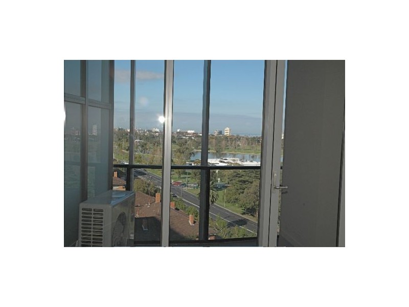 915/55 Queens Road, Melbourne VIC 3004