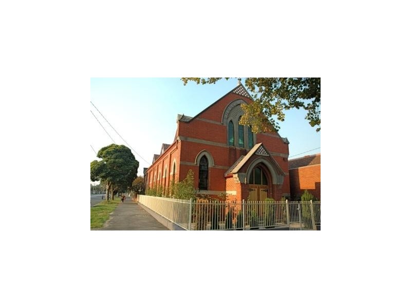 77 Mills Street, Middle Park VIC 3206