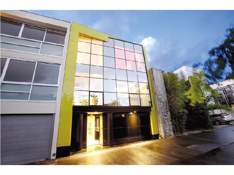 4 St Leonards Place, St Kilda VIC 3182