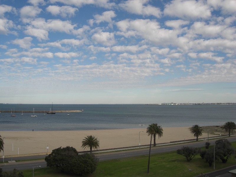 71/325 Beaconsfield Parade, Port Melbourne VIC 3207