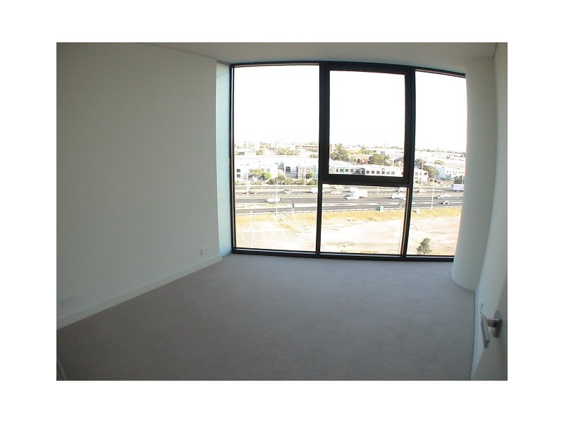 704/90 Lorimer Street, Docklands VIC 3008