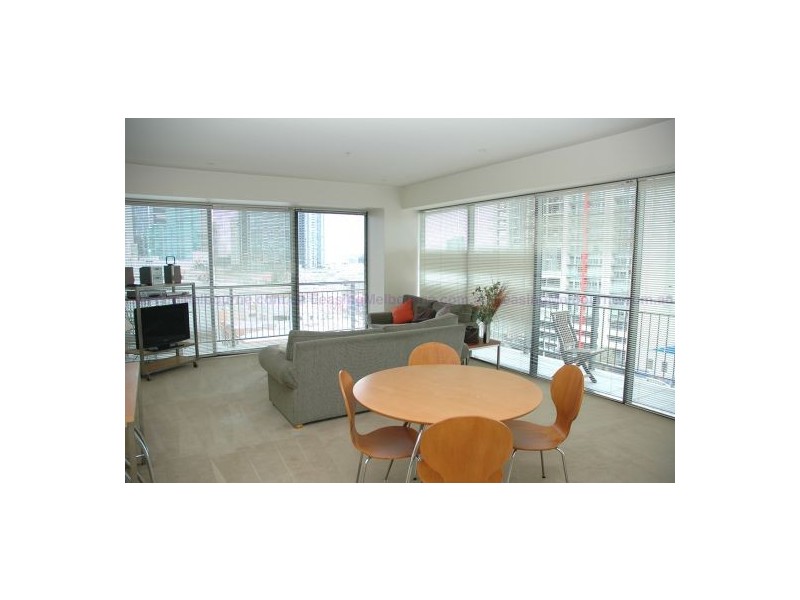 1013/80 Clarendon Street, Southbank VIC 3006