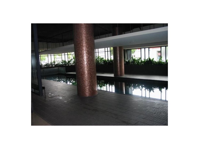 2007/80 Clarendon Street, Southbank VIC 3006