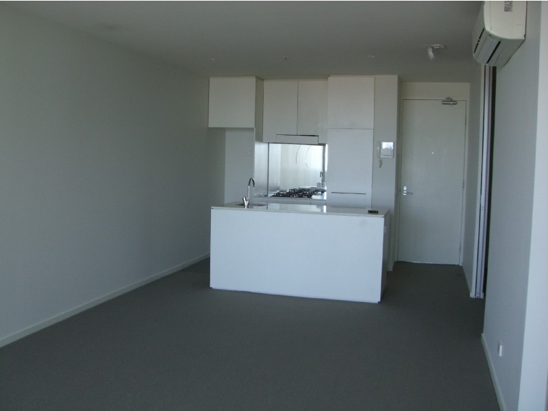 902/8 McCrae Street, Docklands VIC 3008