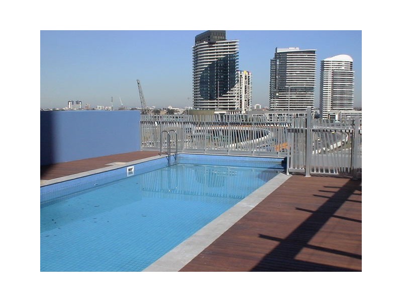 902/8 McCrae Street, Docklands VIC 3008