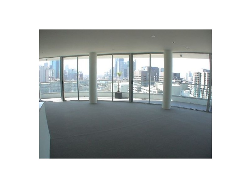 1305/8 McCrae Street, Docklands VIC 3008