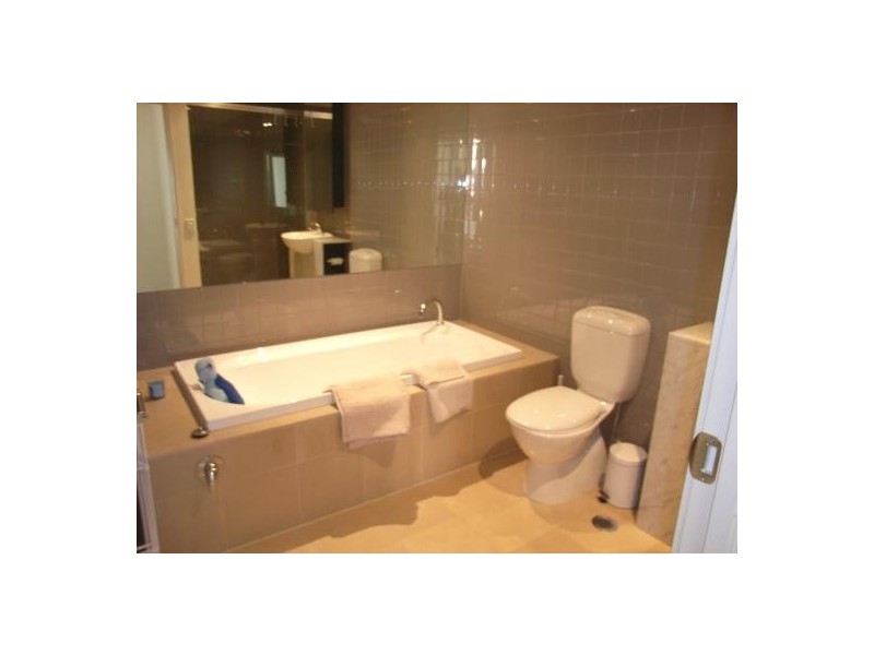 1207/118 Russell Street, Melbourne VIC 3000