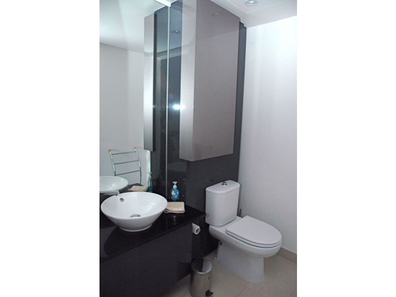 3805/3-7 Riverside Quay, Southbank VIC 3006