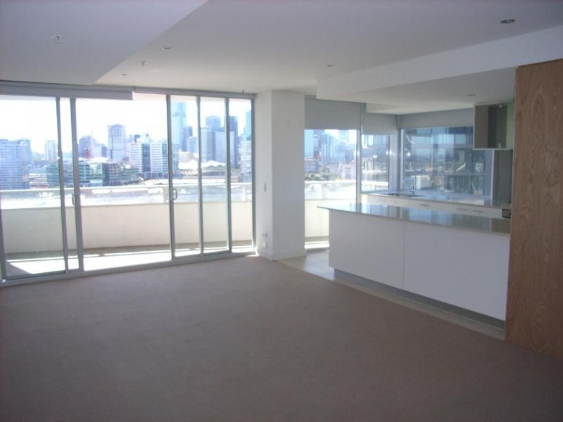 1504/80 Lorimer Street, Docklands VIC 3008