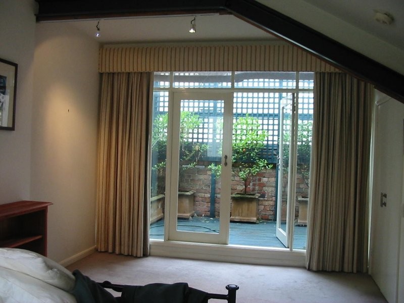 4/23 Coromandel Place, Melbourne VIC 3000