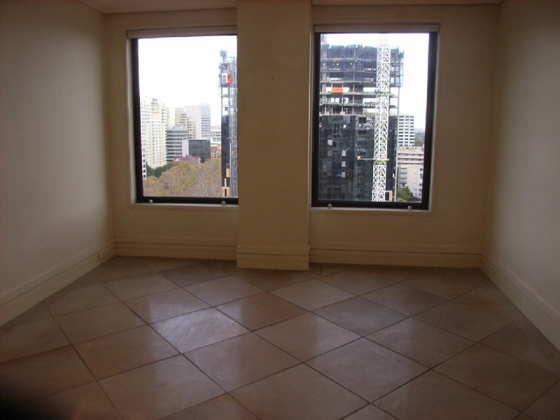 1205/442 St Kilda Road, Melbourne VIC 3000