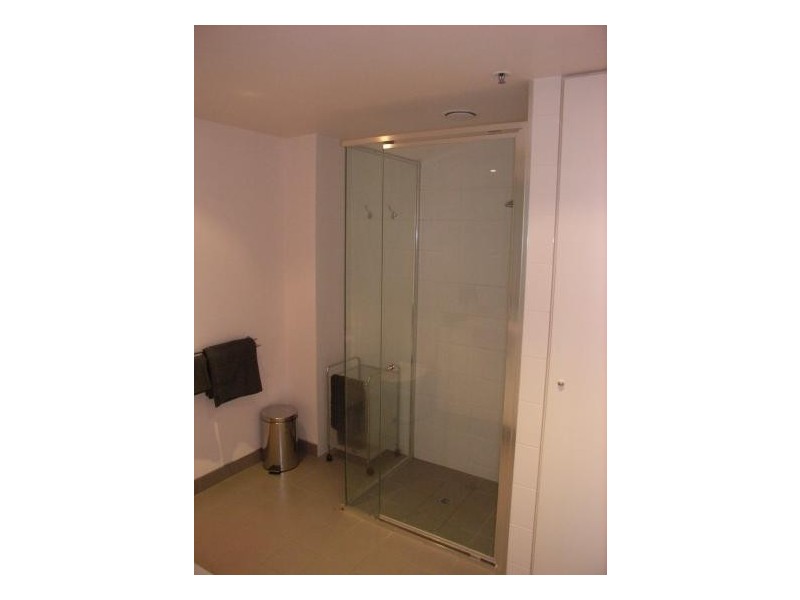 1301/422 Collins Street, Melbourne VIC 3000