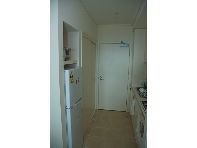 613/800 Swanston Street, Carlton VIC 3053