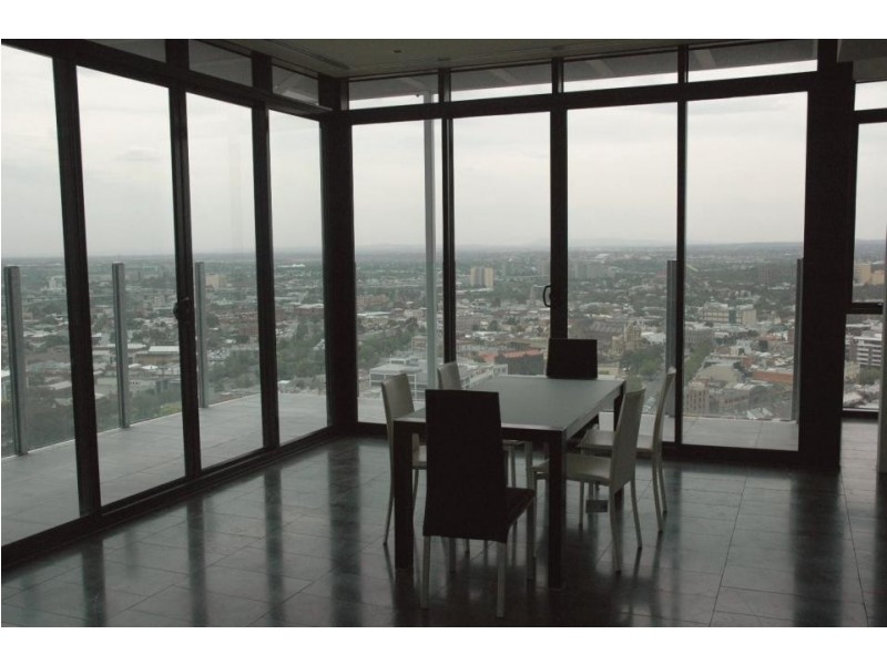 2401/26 Wills Court, Melbourne VIC 3000