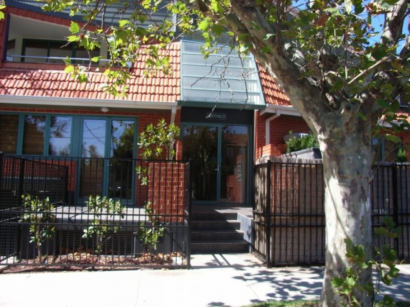 6/32 Mitford Street, Elwood VIC 3184