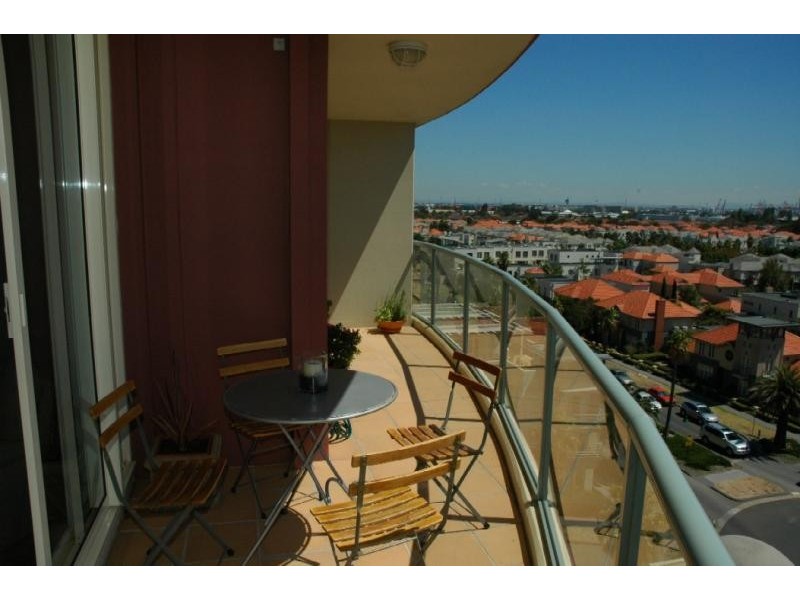 703/107 Beach Street, Port Melbourne VIC 3207