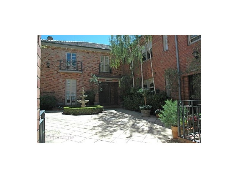 7/174 George Street, East Melbourne VIC 3002