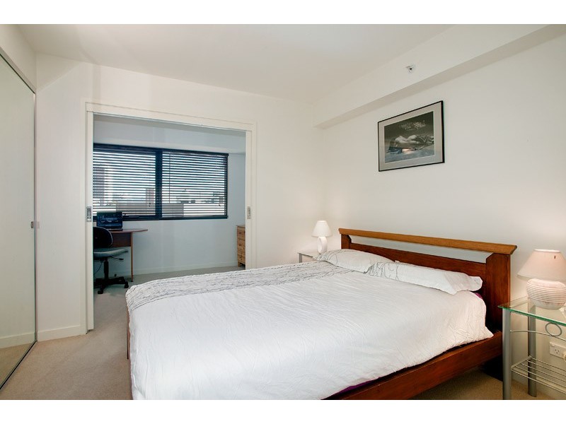 302/2 Albert Road, Melbourne VIC 3004