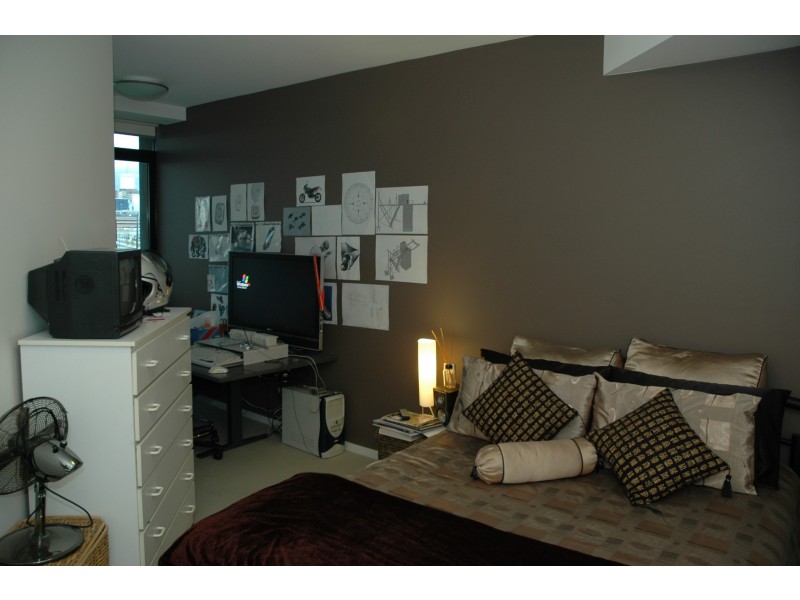 603/5 Caravel Lane, Docklands VIC 3008