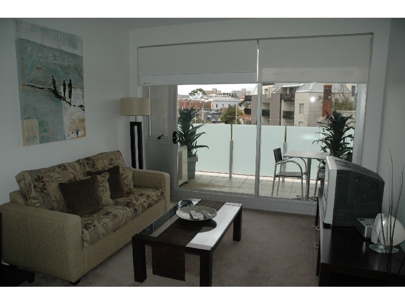 17/174 Peel Street, Windsor VIC 3181