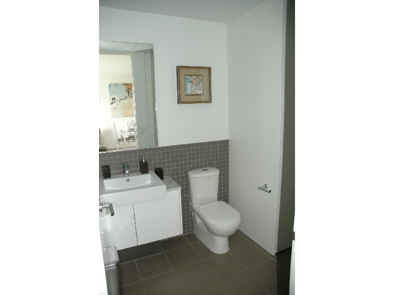 17/174 Peel Street, Windsor VIC 3181