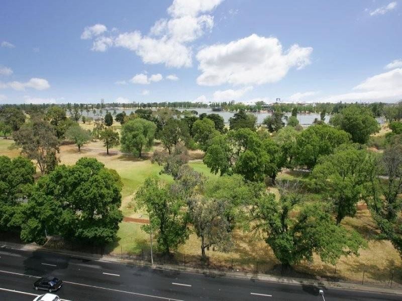 306/15 Queens Road, Melbourne VIC 3004