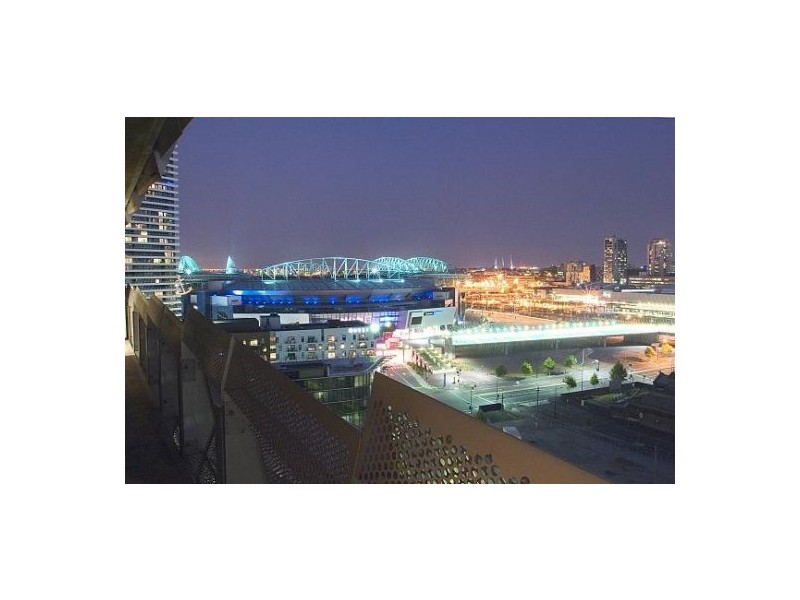 1403/8 Waterview Walk, Docklands VIC 3008