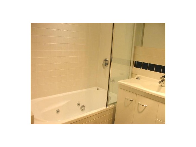 16 Cruikshank Street, Port Melbourne VIC 3207