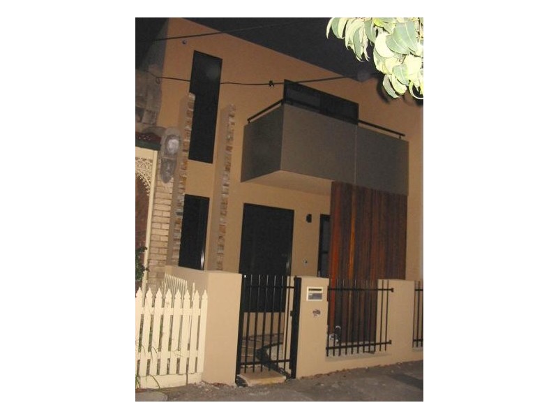 16 Cruikshank Street, Port Melbourne VIC 3207