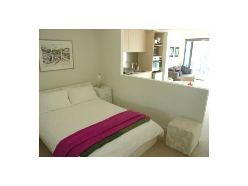 207/2 Albert Road, Melbourne VIC 3004