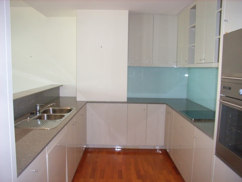 42/1 Queensberry Street, Melbourne VIC 3000
