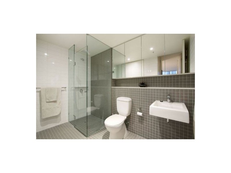 1708/8 McCrae Street, Docklands VIC 3008