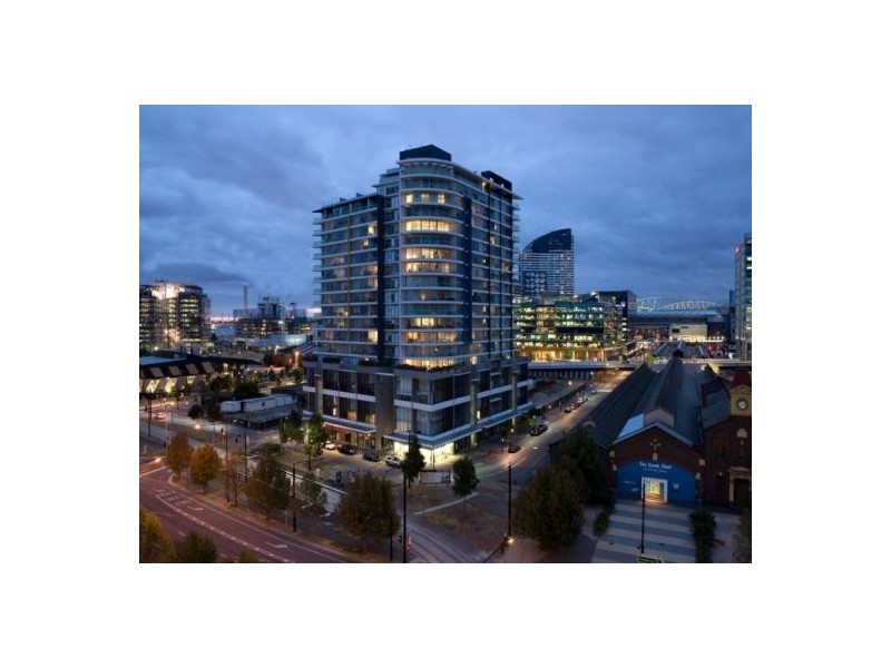 1708/8 McCrae Street, Docklands VIC 3008