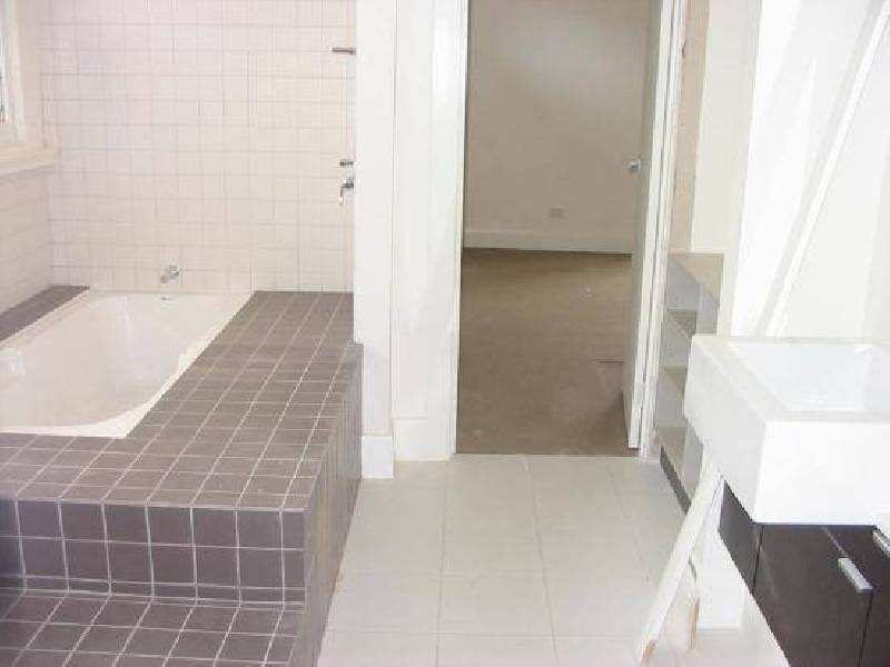 3/32 Mitford Street , Elwood VIC 3184