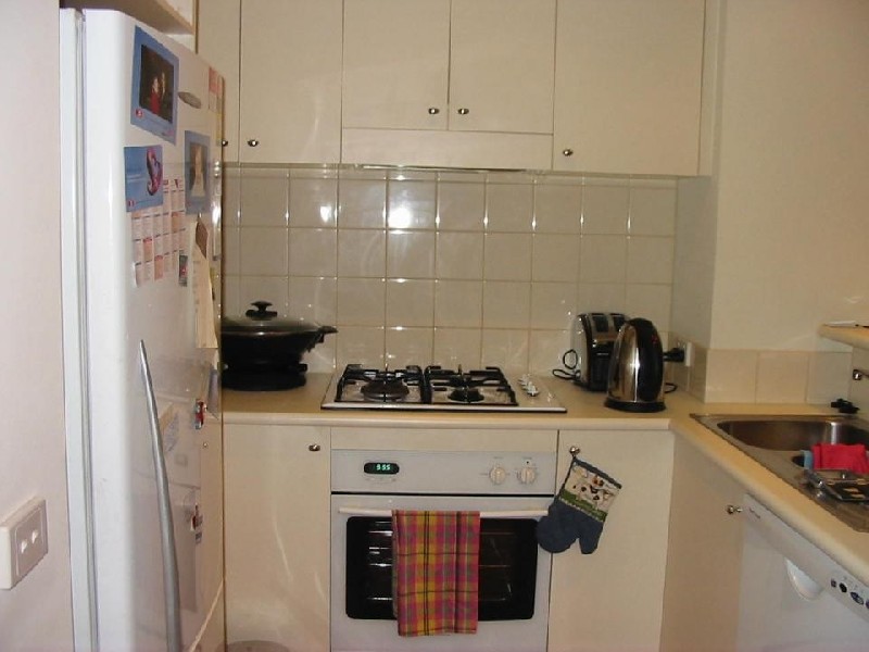 89/1 Graham Street, Docklands VIC 3008