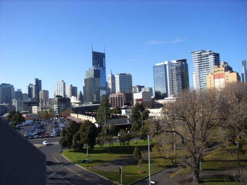 10/22 Dudley Street, Melbourne VIC 3000