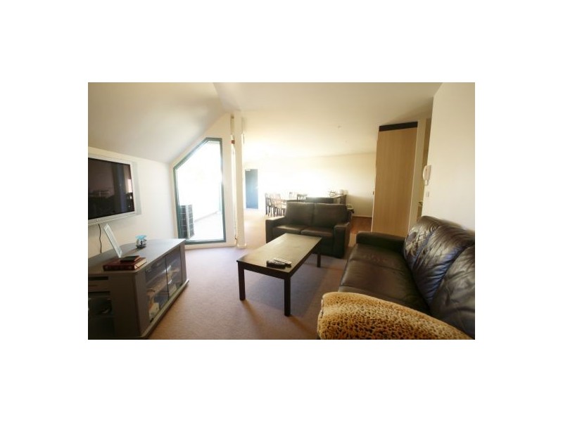 9/32 Mitford Street, Elwood VIC 3184