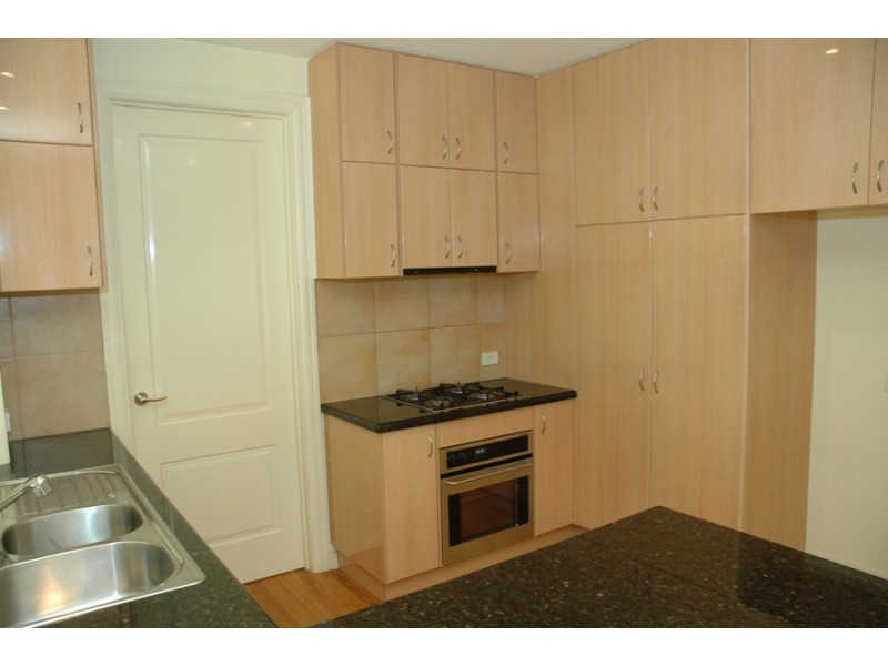 33a Turnbull Avenue, Toorak VIC 3142