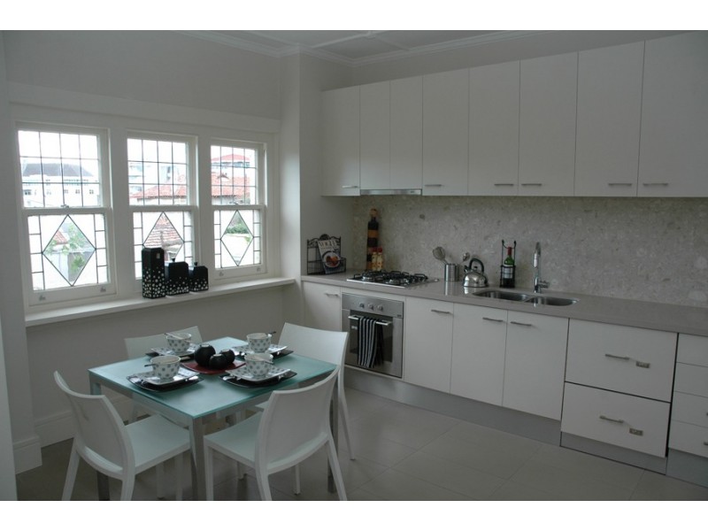 2/72-74  Tivoli Road, South Yarra VIC 3141