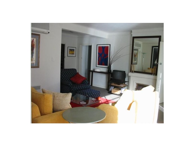 7/8 Louise Street, Melbourne VIC 3004