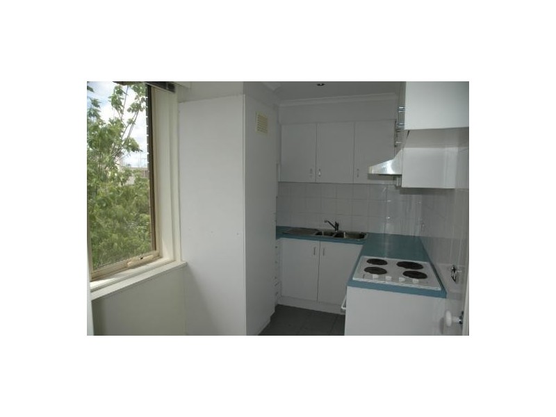 16/5A Powell Street, South Yarra VIC 3141