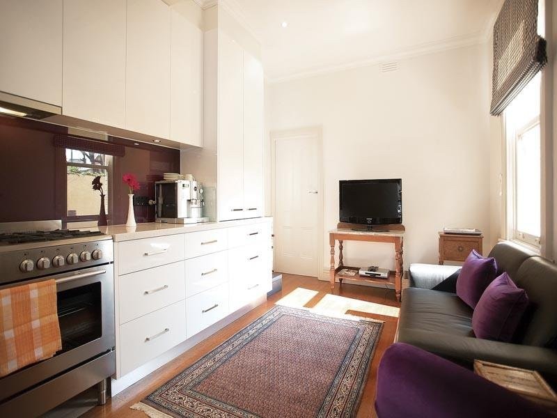21 Madden Street, Albert Park VIC 3206