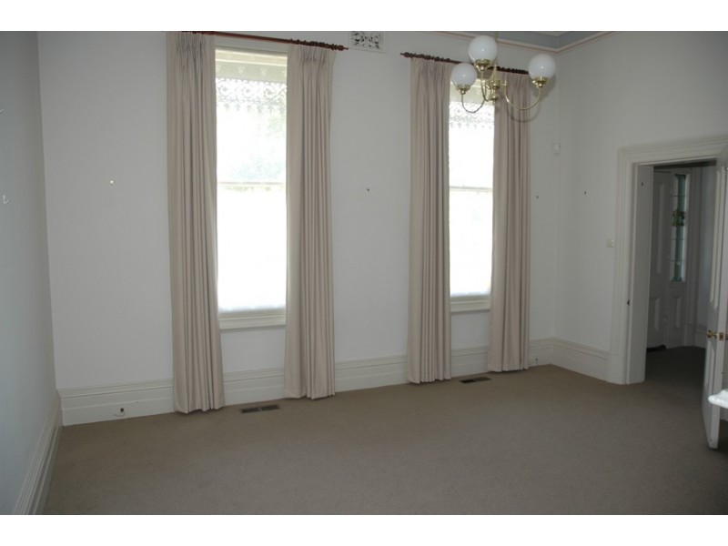 274  The Avenue, Parkville VIC 3052