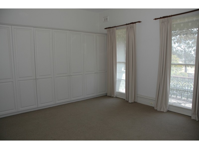 274  The Avenue, Parkville VIC 3052